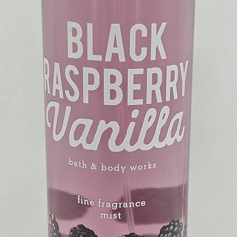 Bath & Body Works Black Raspberry Vanilla Fine Fragrance Mist 8 OZ Discontinued - Picture 2 of 4